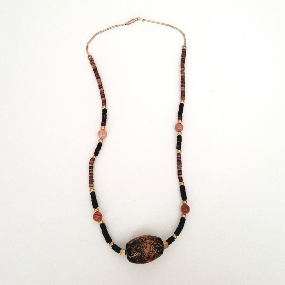 📌 NA. Necklace